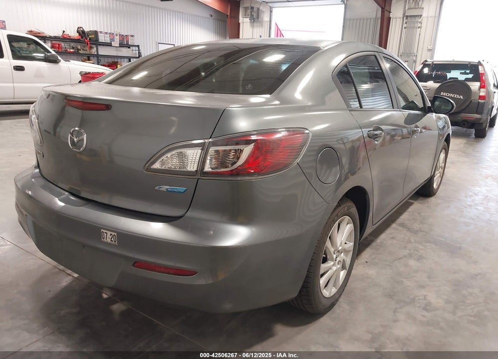 2013 MAZDA 3 I TOURING VIN: JM1BL1V79D1805863