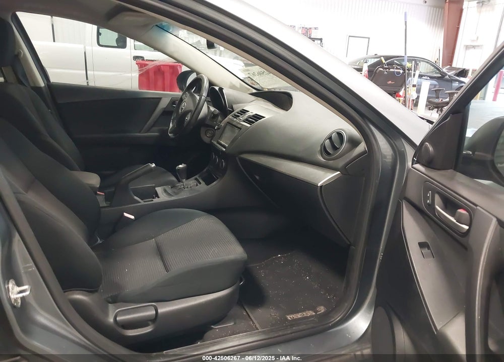 2013 MAZDA 3 I TOURING VIN: JM1BL1V79D1805863