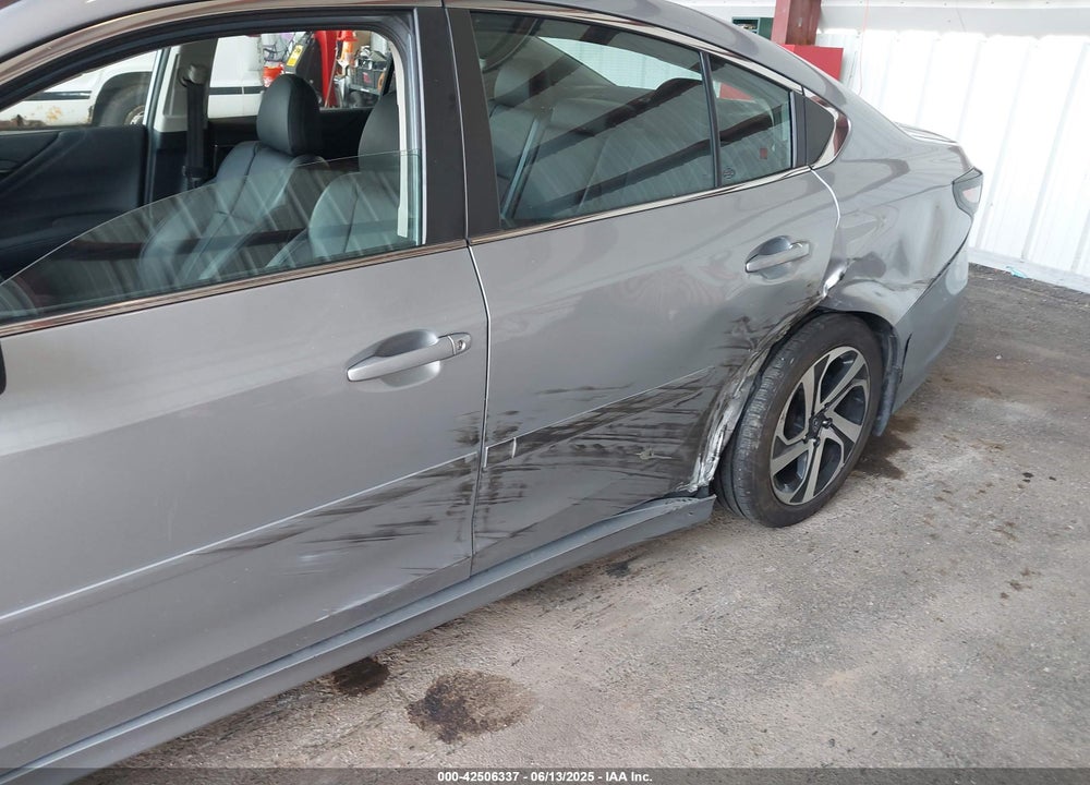 2021 SUBARU LEGACY VIN: 4S3BWGN64M3019104