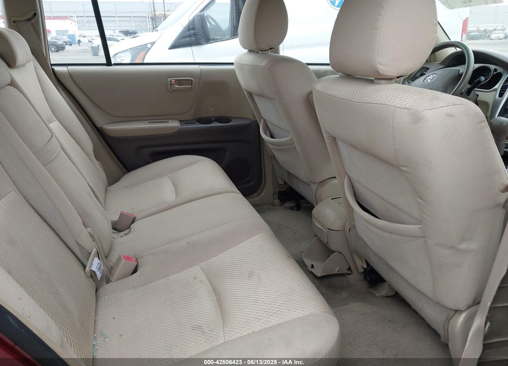 2006 TOYOTA HIGHLANDER VIN: JTEGD21A260137189
