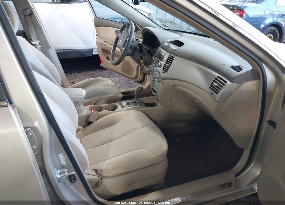 2007 KIA OPTIMA VIN: KNAGE123475153794