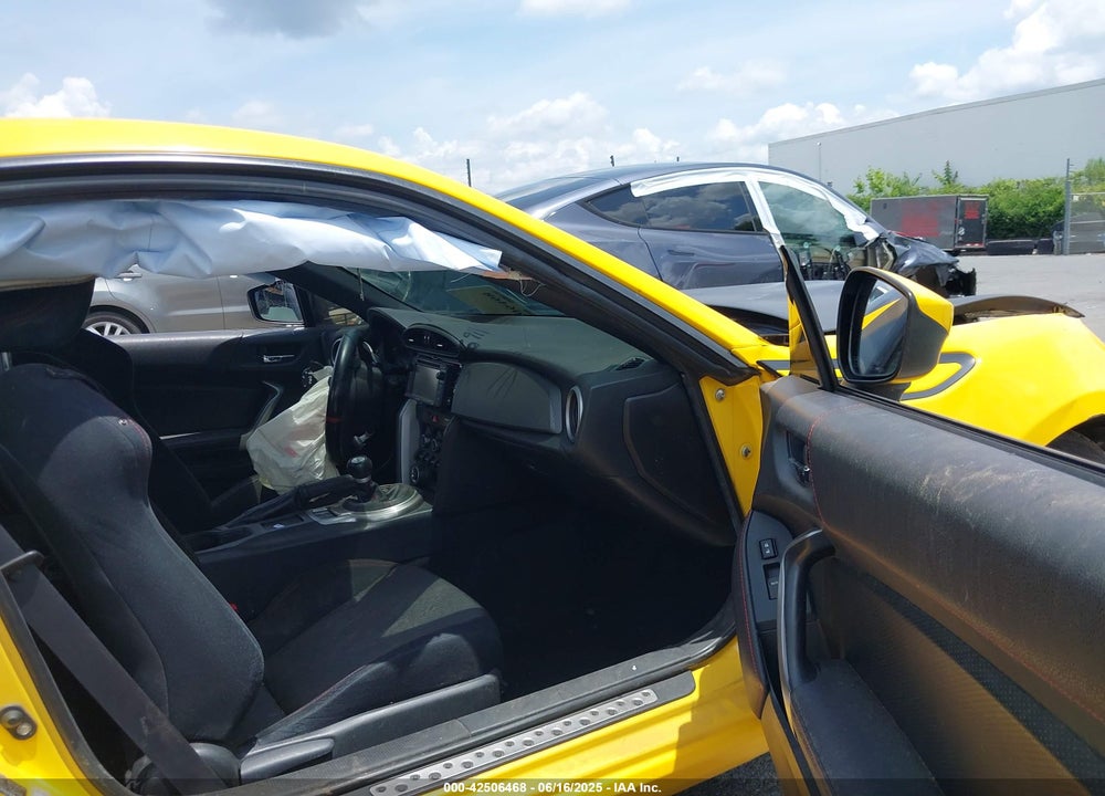 2015 SCION FR-S VIN: JF1ZNAA10F8706911