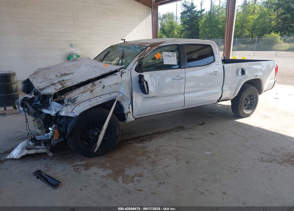 2019 TOYOTA TACOMA SR5 V6 VIN: 3TMDZ5BN2KM077627