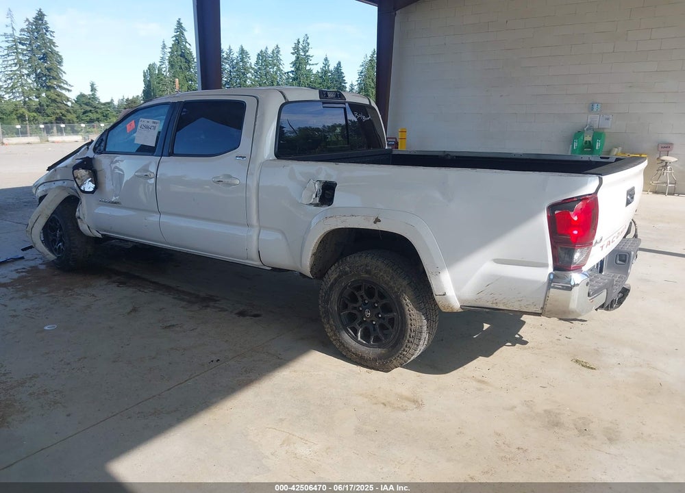 2019 TOYOTA TACOMA SR5 V6 VIN: 3TMDZ5BN2KM077627