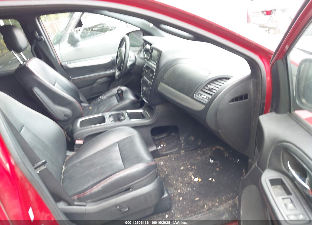 2012 DODGE GRAND CARAVAN R/T VIN: 2C4RDGEG8CR329873