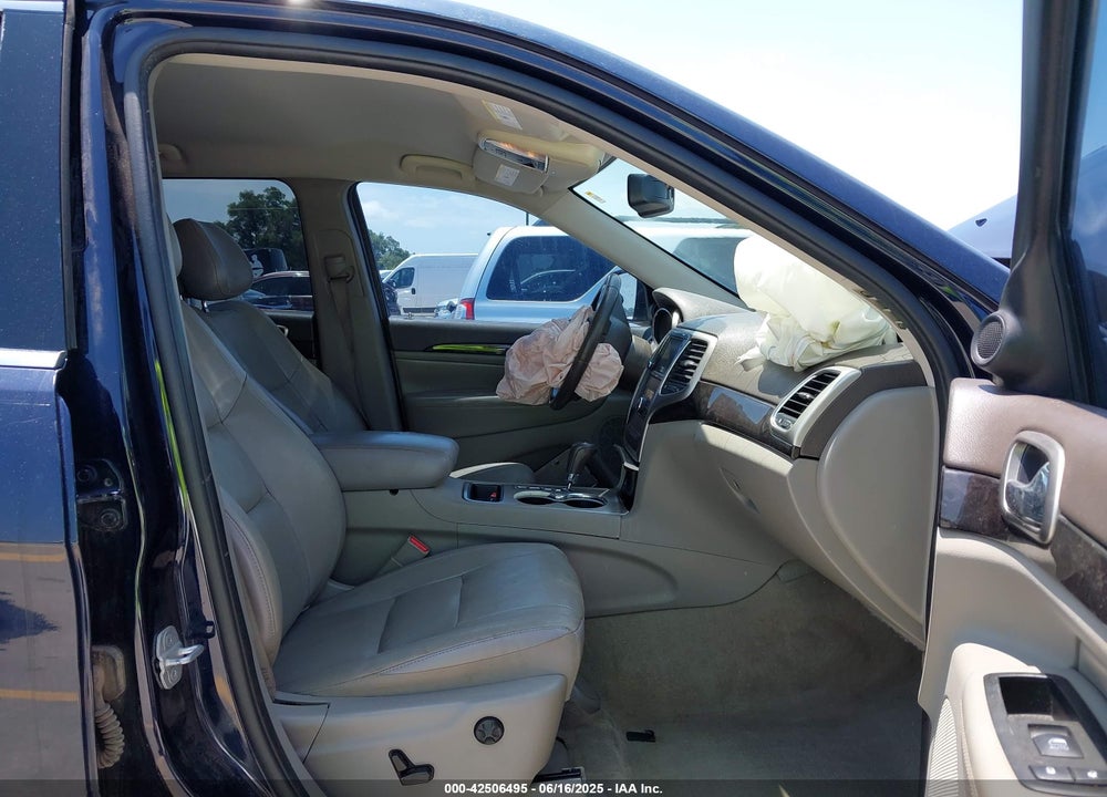 2013 JEEP GRAND CHEROKEE VIN: 1C4RJEAG2DC534120