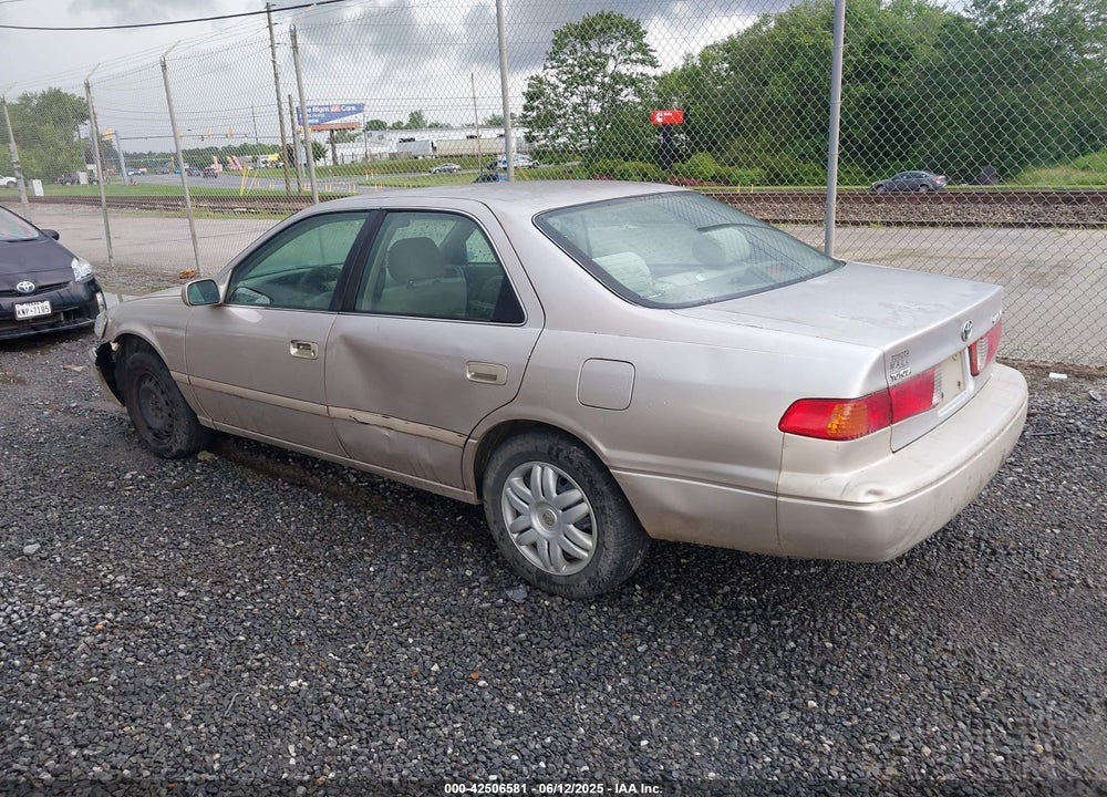 2001 TOYOTA CAMRY LE VIN: 4T1BG22K91U867787