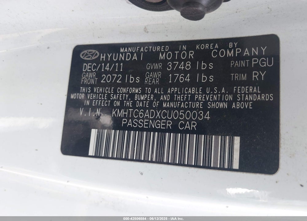 2012 HYUNDAI VELOSTER BASE W/RED/BLACK VIN: KMHTC6ADXCU050034