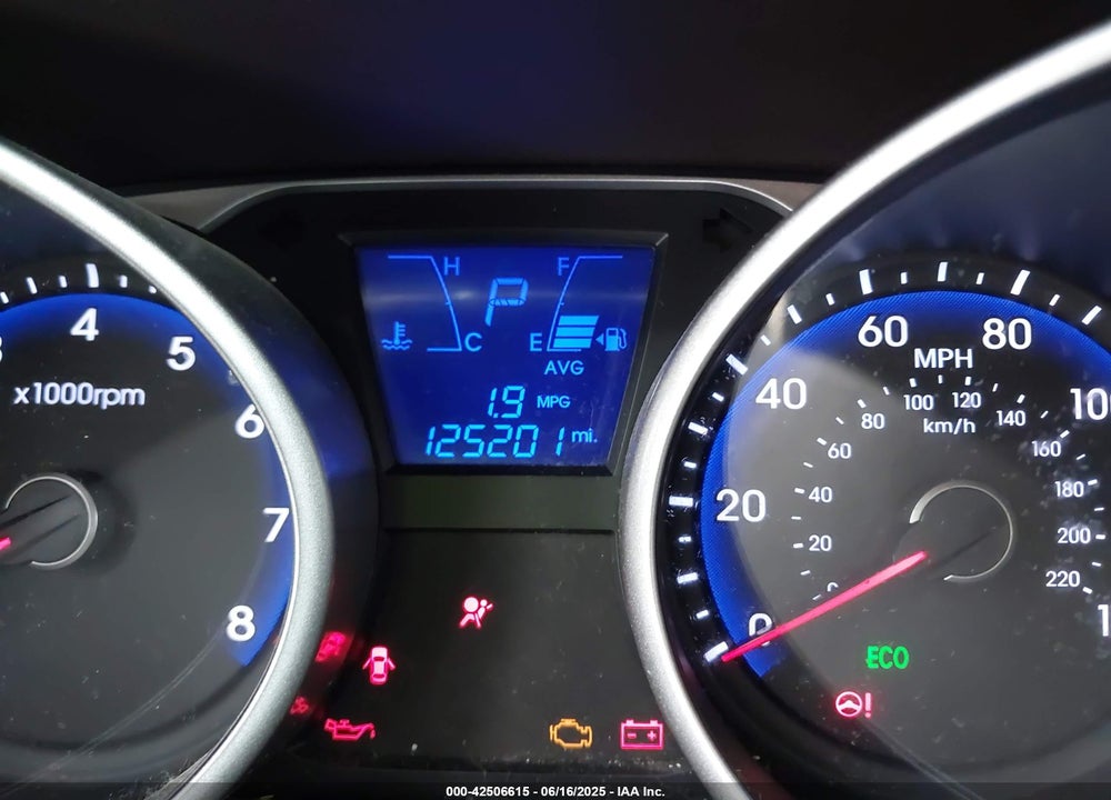 2014 HYUNDAI TUCSON LIMITED VIN: KM8JUCAG4EU820664