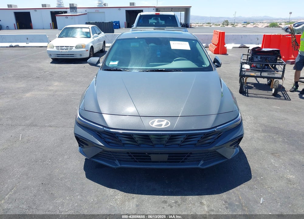 2024 HYUNDAI ELANTRA VIN: KMHLS4DG3RU795634