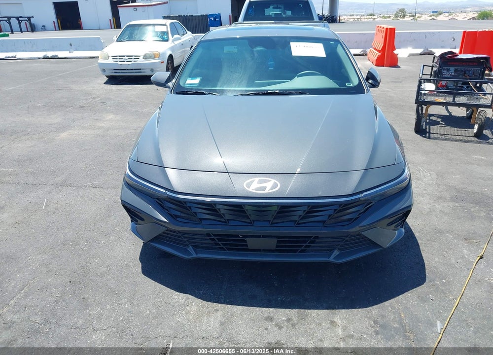 2024 HYUNDAI ELANTRA VIN: KMHLS4DG3RU795634