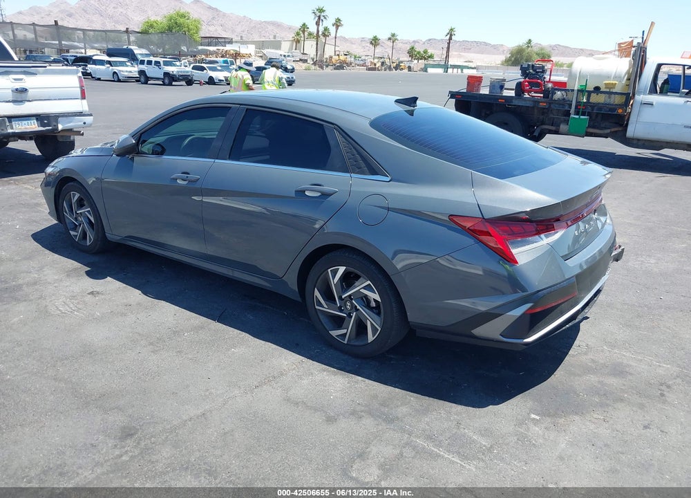 2024 HYUNDAI ELANTRA VIN: KMHLS4DG3RU795634
