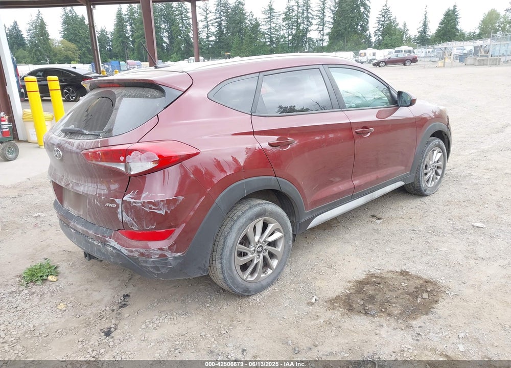 2017 HYUNDAI TUCSON SE VIN: KM8J3CA46HU417931