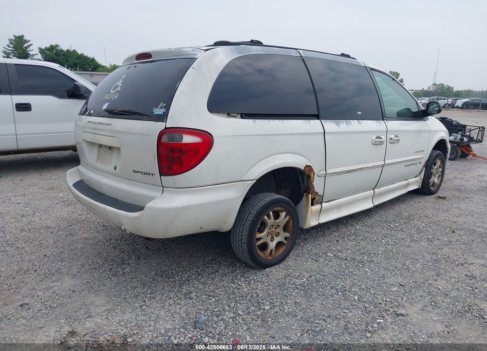 2001 DODGE GRAND CARAVAN SPORT VIN: 2B4GP44351R255978