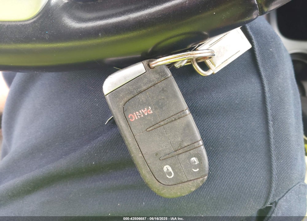 2011 DODGE JOURNEY CREW VIN: 3D4PG3FGXBT516584