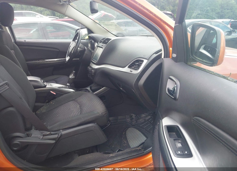 2011 DODGE JOURNEY CREW VIN: 3D4PG3FGXBT516584