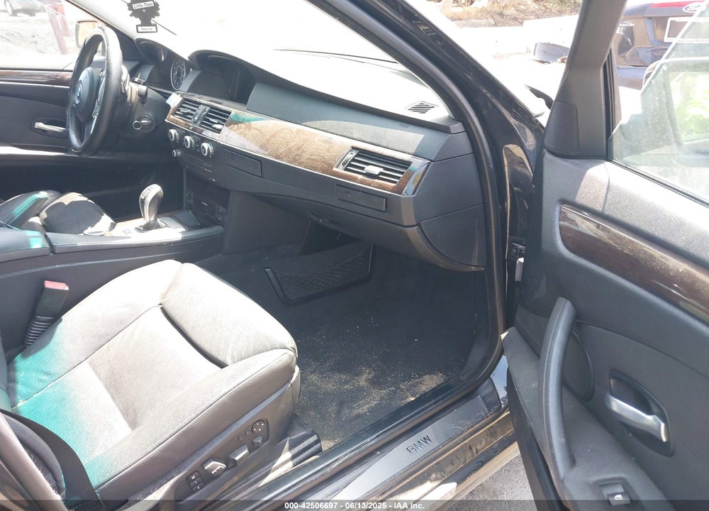 2008 BMW 535I VIN: WBANW13568CZ76325