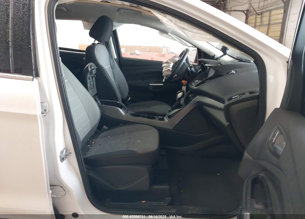 2014 FORD ESCAPE SE VIN: 1FMCU9GX6EUA73121