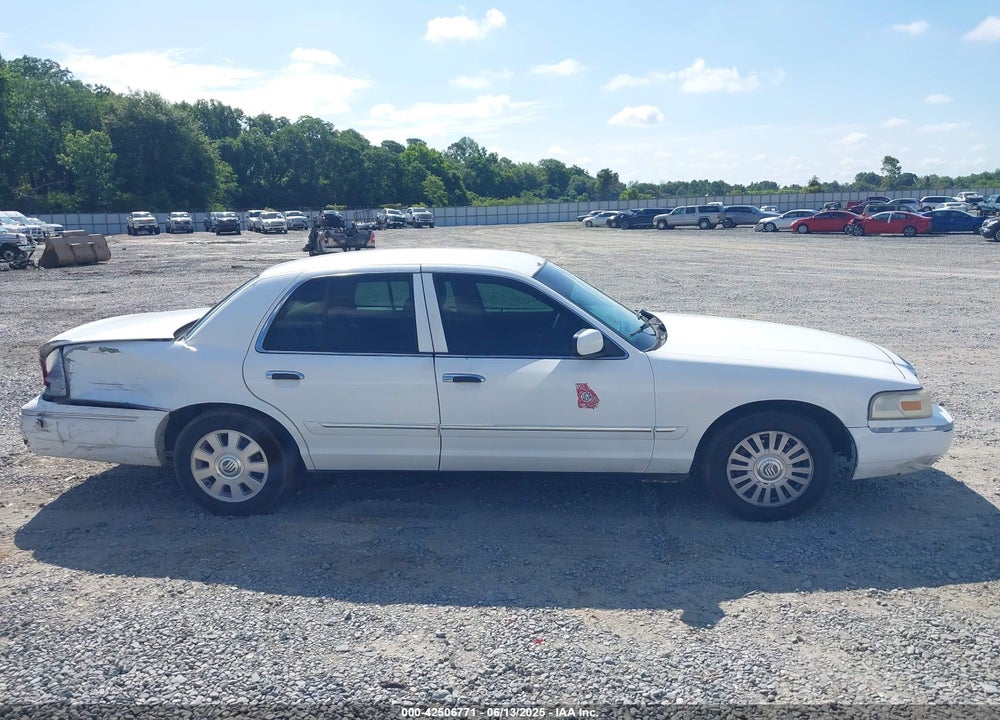 2007 MERCURY GRAND MARQUIS VIN: 2MEFM75V37X628558