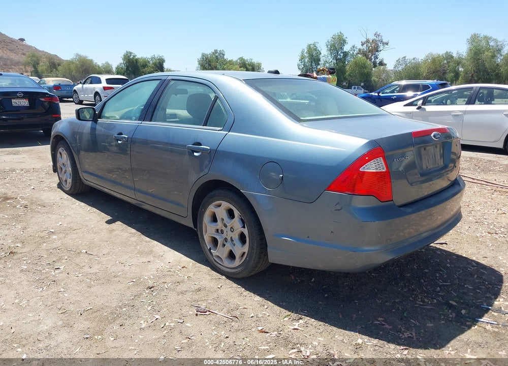 2011 FORD FUSION SE VIN: 3FAHP0HA8BR238182