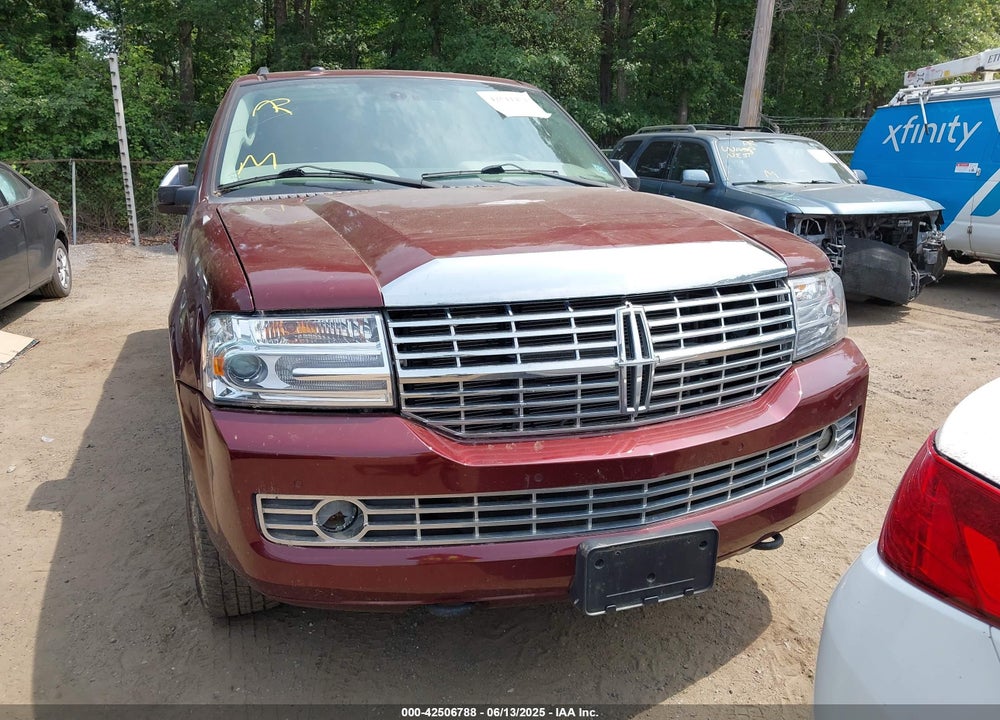 2013 LINCOLN NAVIGATOR L VIN: 5LMJJ3J55DEL02981