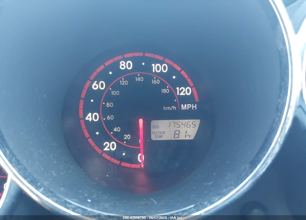 2005 PONTIAC VIBE VIN: 5Y2SL63825Z476368