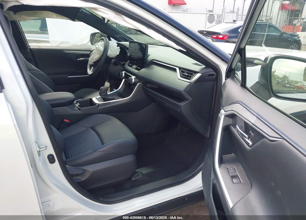 2024 TOYOTA RAV4 HYBRID VIN: JTME6RFV0RD563096