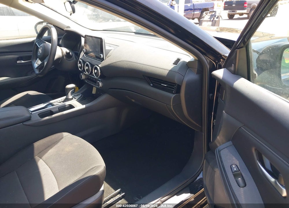 2024 NISSAN SENTRA SV XTRONIC CVT VIN: 3N1AB8CV9RY271391