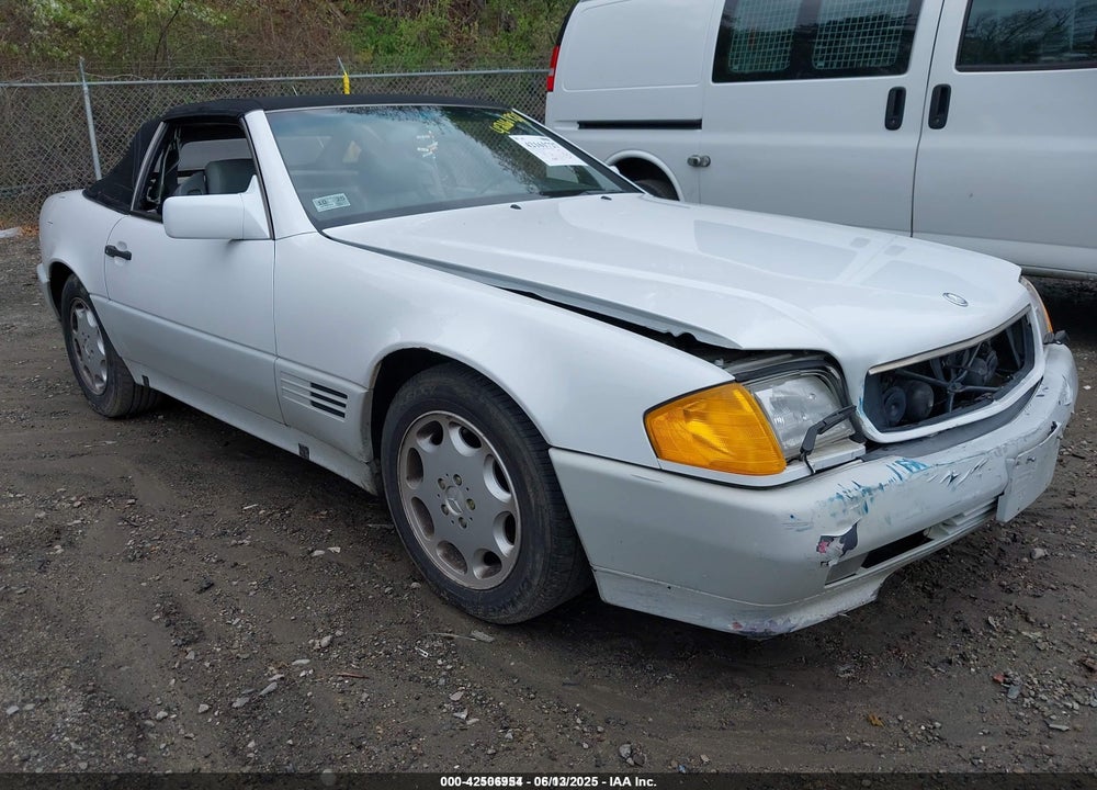 1992 MERCEDES-BENZ 300 SL VIN: WDBFA61E6NF042759
