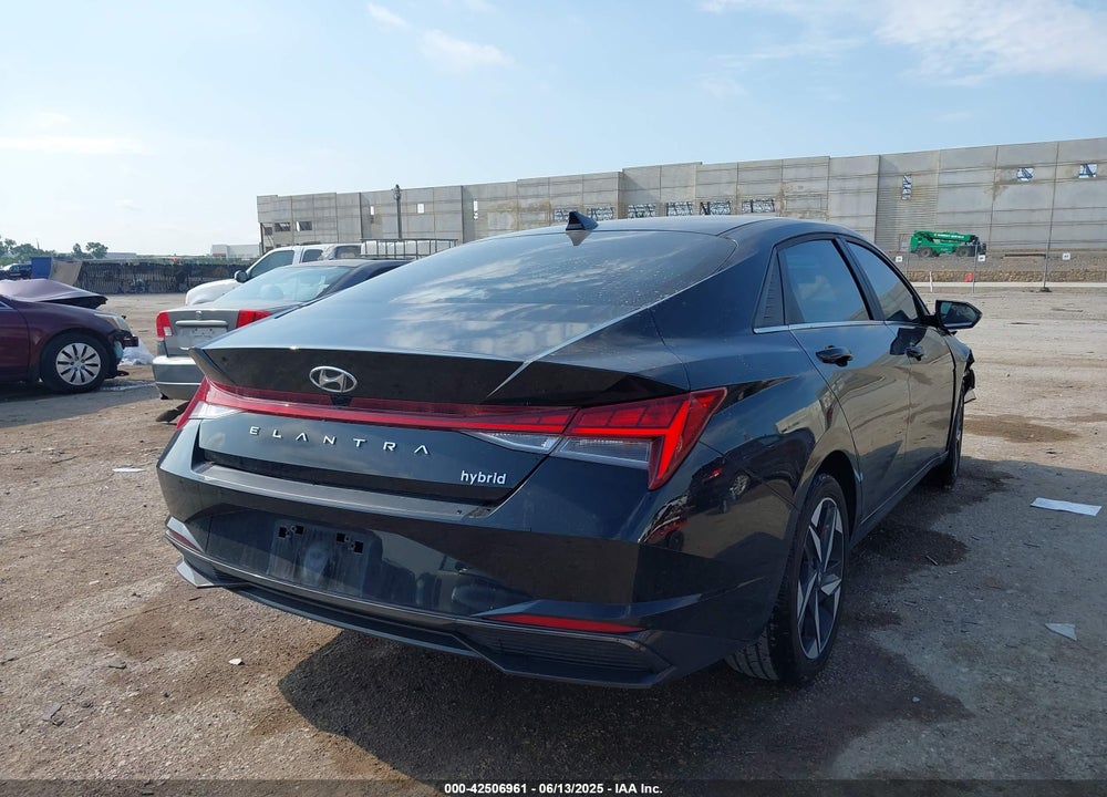 2023 HYUNDAI ELANTRA VIN: KMHLN4AJ2PU039104