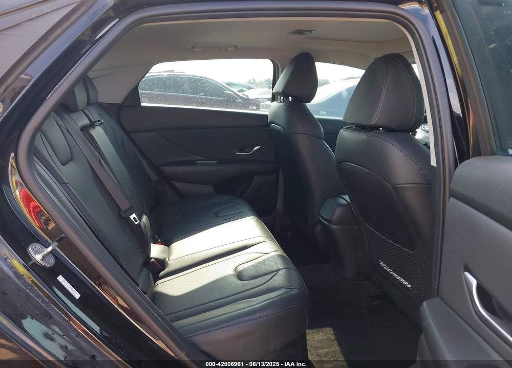 2023 HYUNDAI ELANTRA VIN: KMHLN4AJ2PU039104