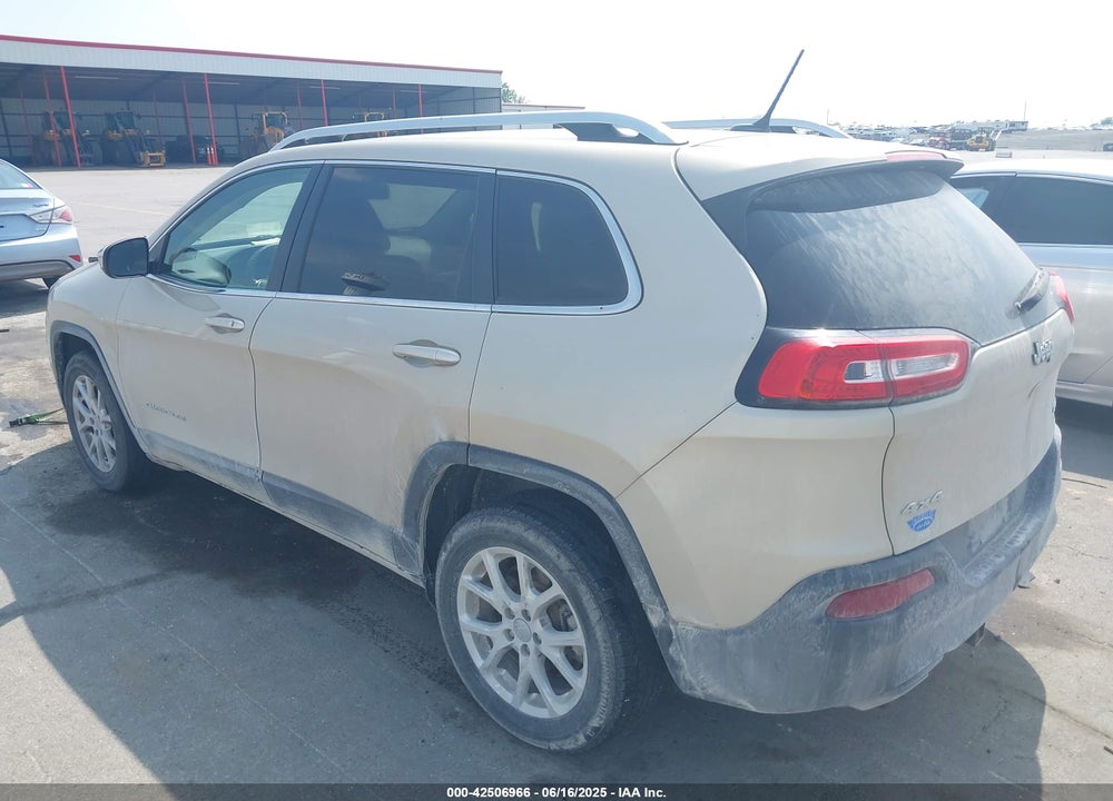 2015 JEEP CHEROKEE VIN: 1C4PJMCS1FW662062