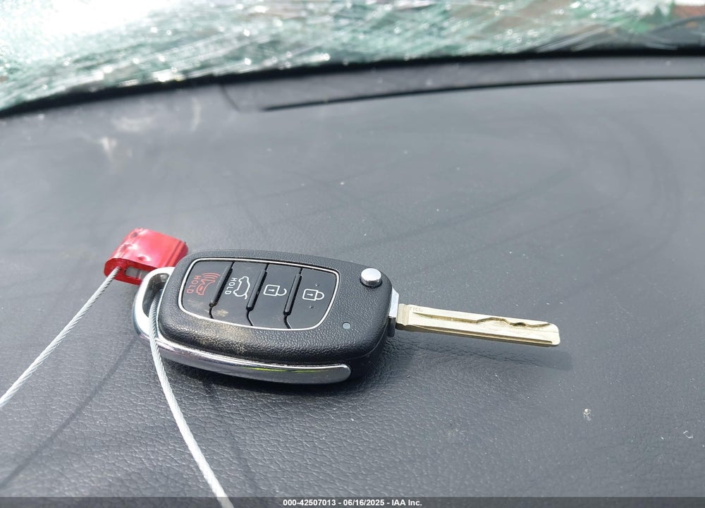 2019 HYUNDAI TUCSON VIN: KM8J2CA41KU937965
