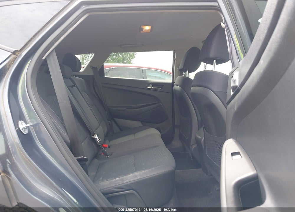 2019 HYUNDAI TUCSON VIN: KM8J2CA41KU937965