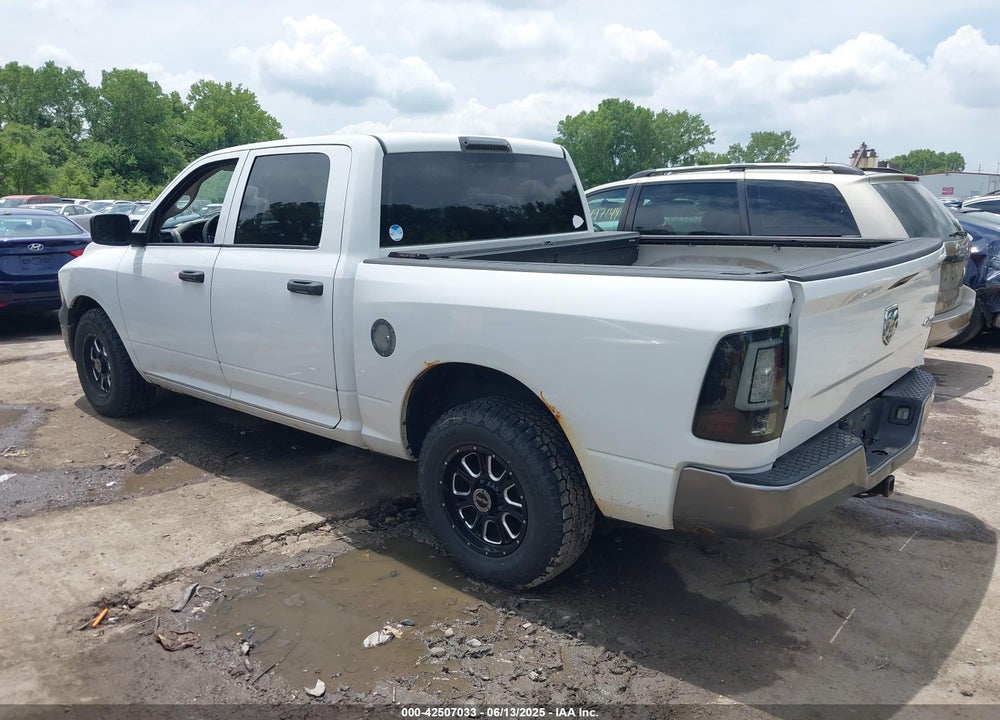 2011 RAM RAM 1500 VIN: 1D7RV1CP4BS582785