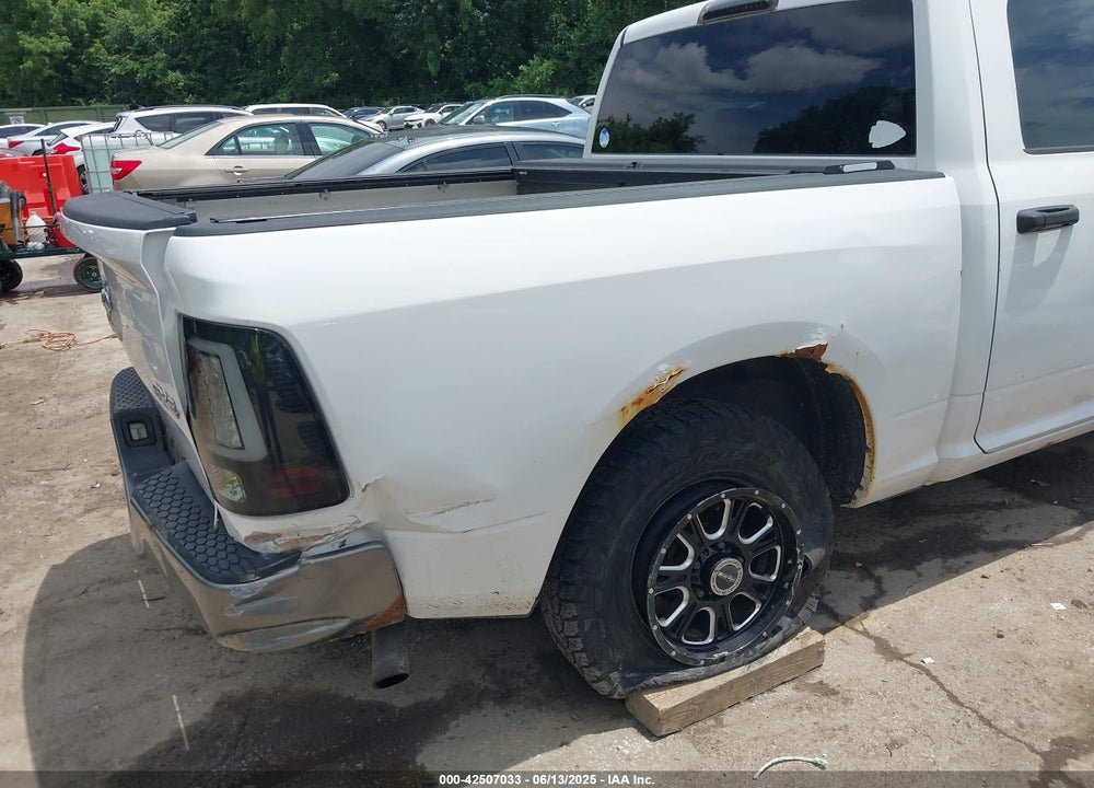 2011 RAM RAM 1500 VIN: 1D7RV1CP4BS582785