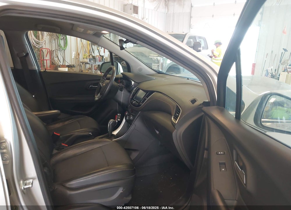 2017 CHEVROLET TRAX VIN: KL7CJLSBXHB158949
