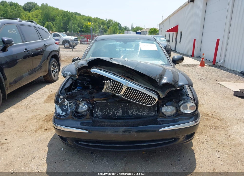 2004 JAGUAR X-TYPE VIN: SAJEA51C44WE01860