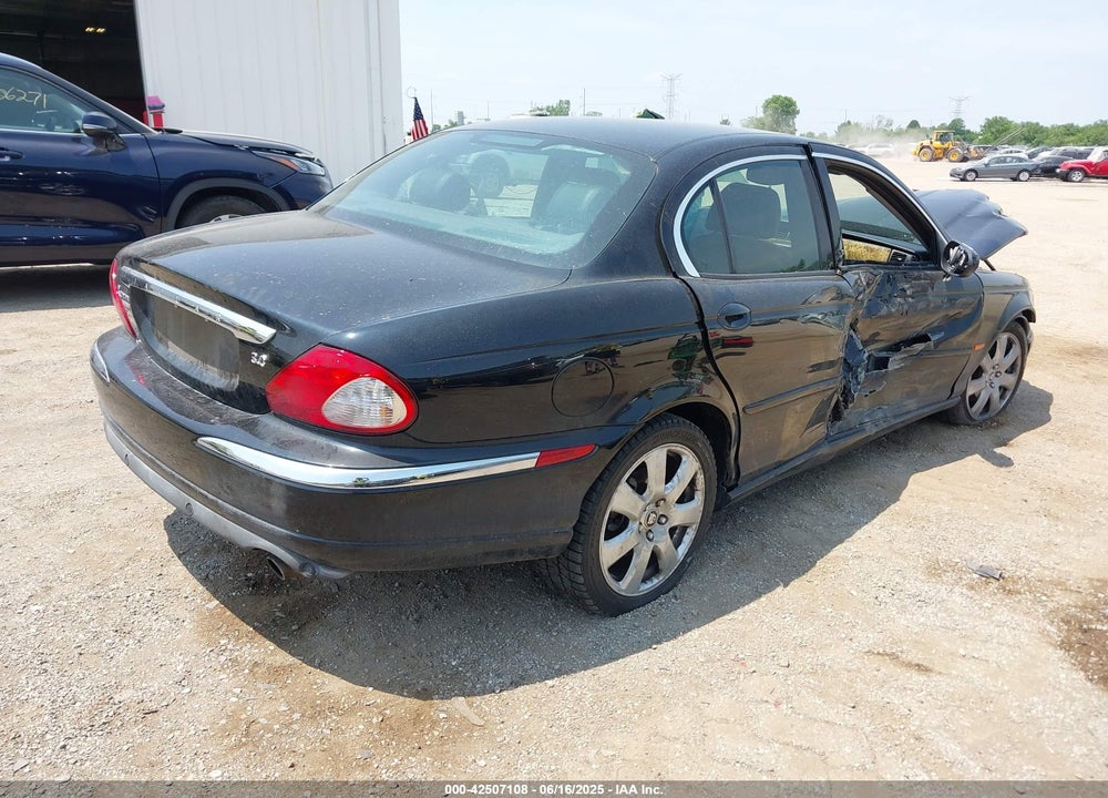 2004 JAGUAR X-TYPE VIN: SAJEA51C44WE01860