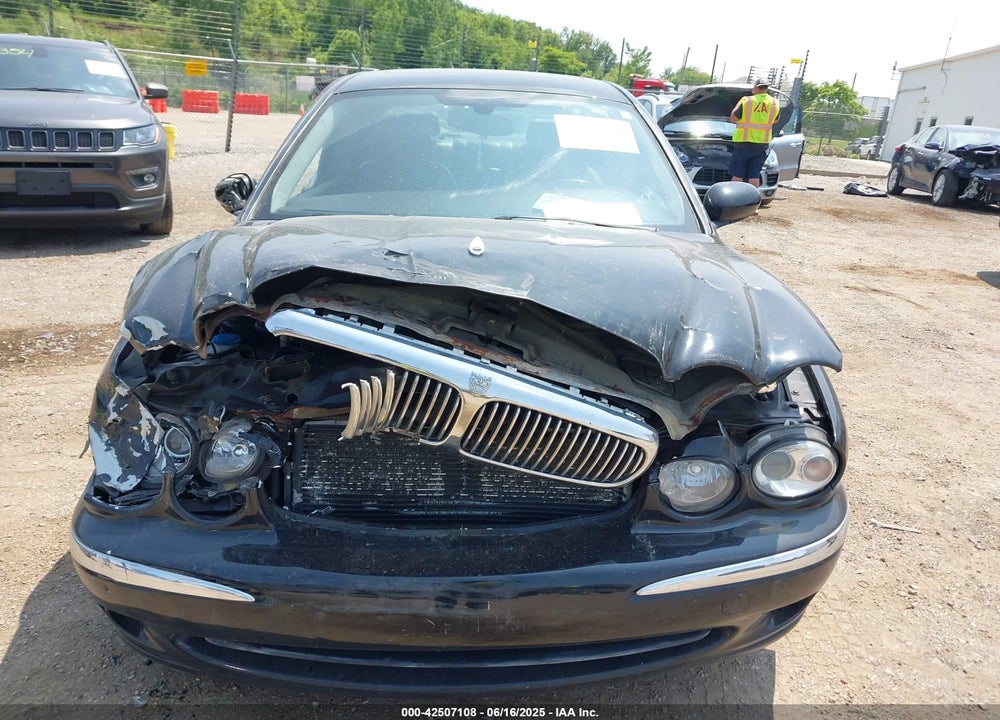 2004 JAGUAR X-TYPE VIN: SAJEA51C44WE01860