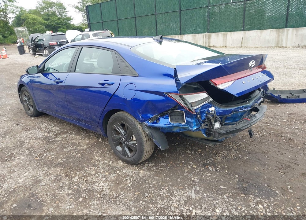 2023 HYUNDAI ELANTRA VIN: KMHLM4AG2PU617984