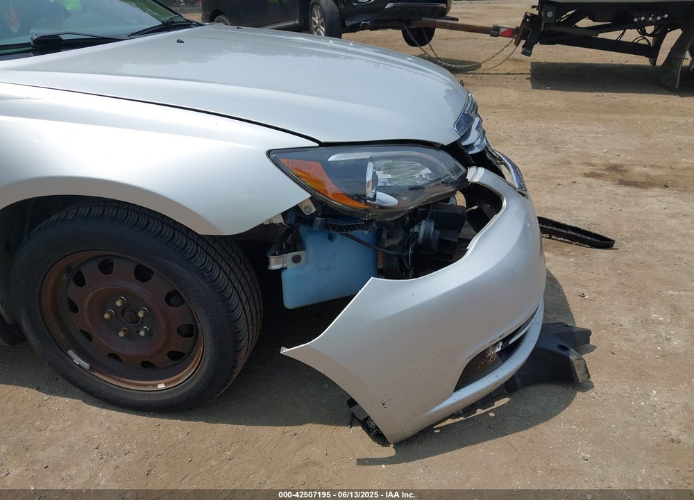 2012 CHRYSLER 200 VIN: 1C3CCBAB4CN295616