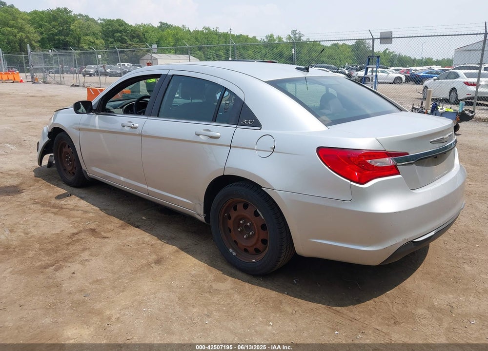 2012 CHRYSLER 200 VIN: 1C3CCBAB4CN295616