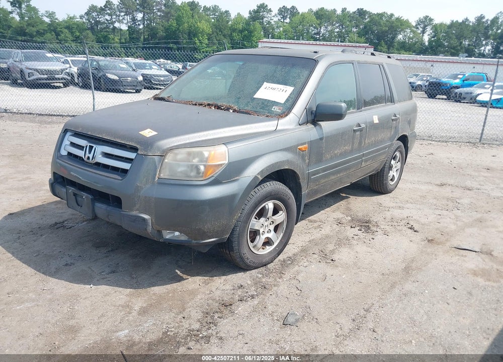 2008 HONDA PILOT VIN: 5FNYF18498B016743
