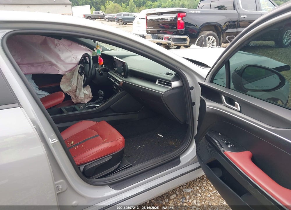 2021 KIA K5 VIN: 5XXG64J23MG013463