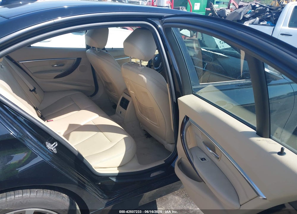 2016 BMW 3 SERIES VIN: WBA8E9G58GNT86154