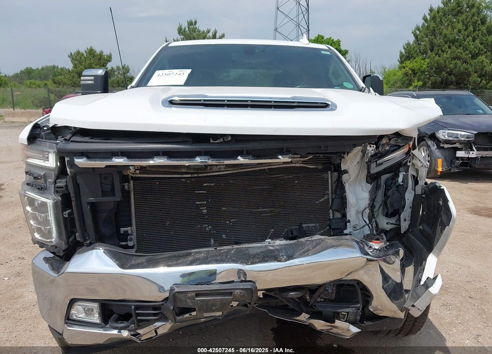 2022 CHEVROLET SILVERADO 2500HD 4WD STANDARD BED LTZ VIN: 1GC4YPE7XNF107263