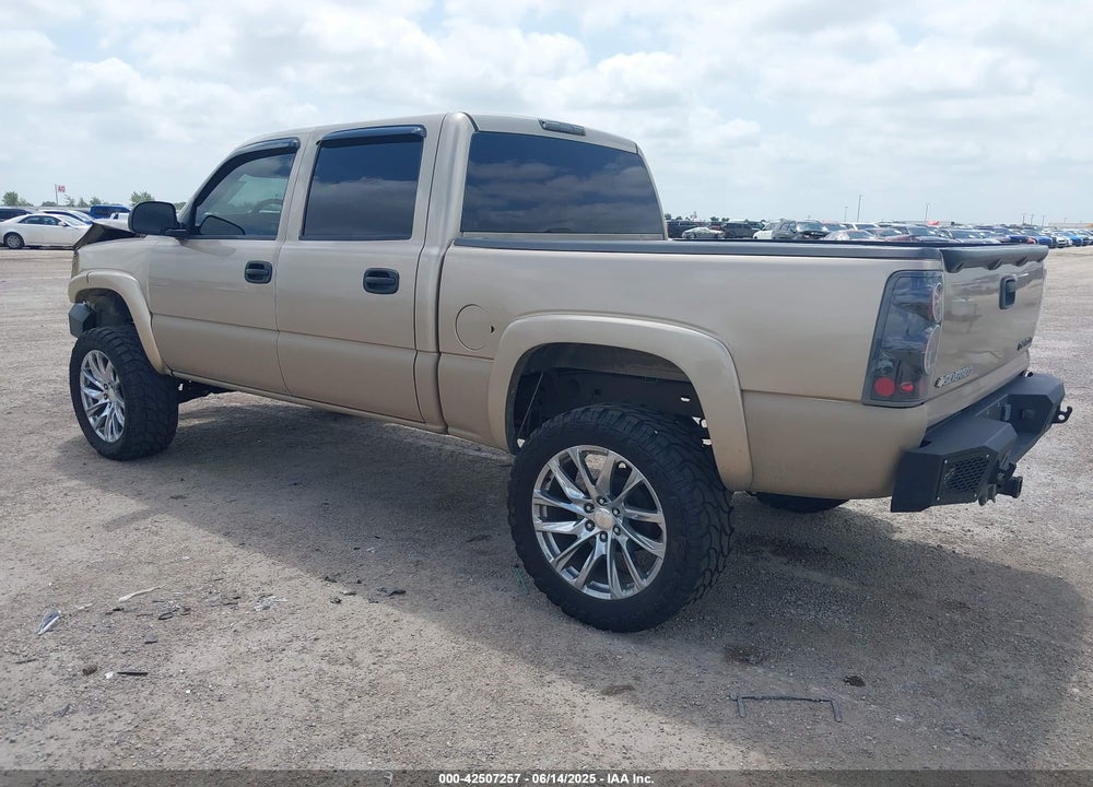2005 CHEVROLET SILVERADO 1500 Z71 VIN: 2GCEK13T951241126
