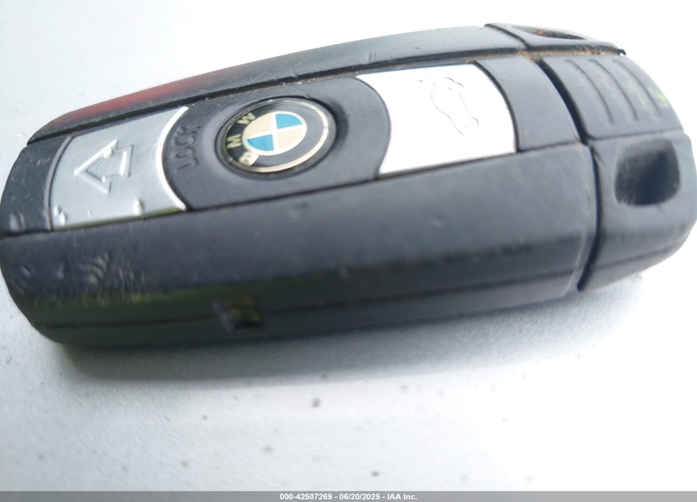 2008 BMW 328I VIN: WBAVA335X8KX89945