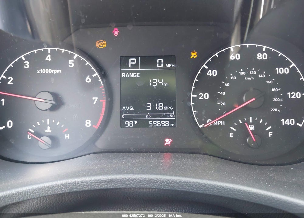 2019 HYUNDAI ACCENT VIN: 3KPC24A35KE055822